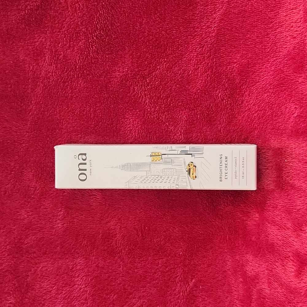 Ona Brightening Eye Cream
